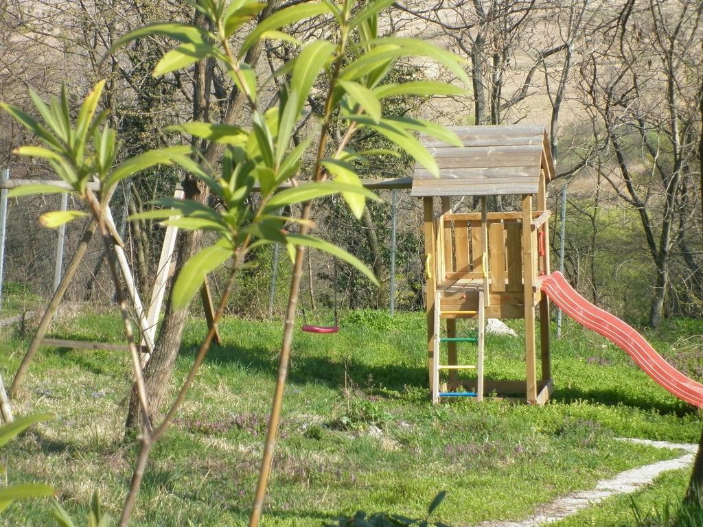 مبيت وإفطار Fertőboz Gloriett Panzio المظهر الخارجي الصورة